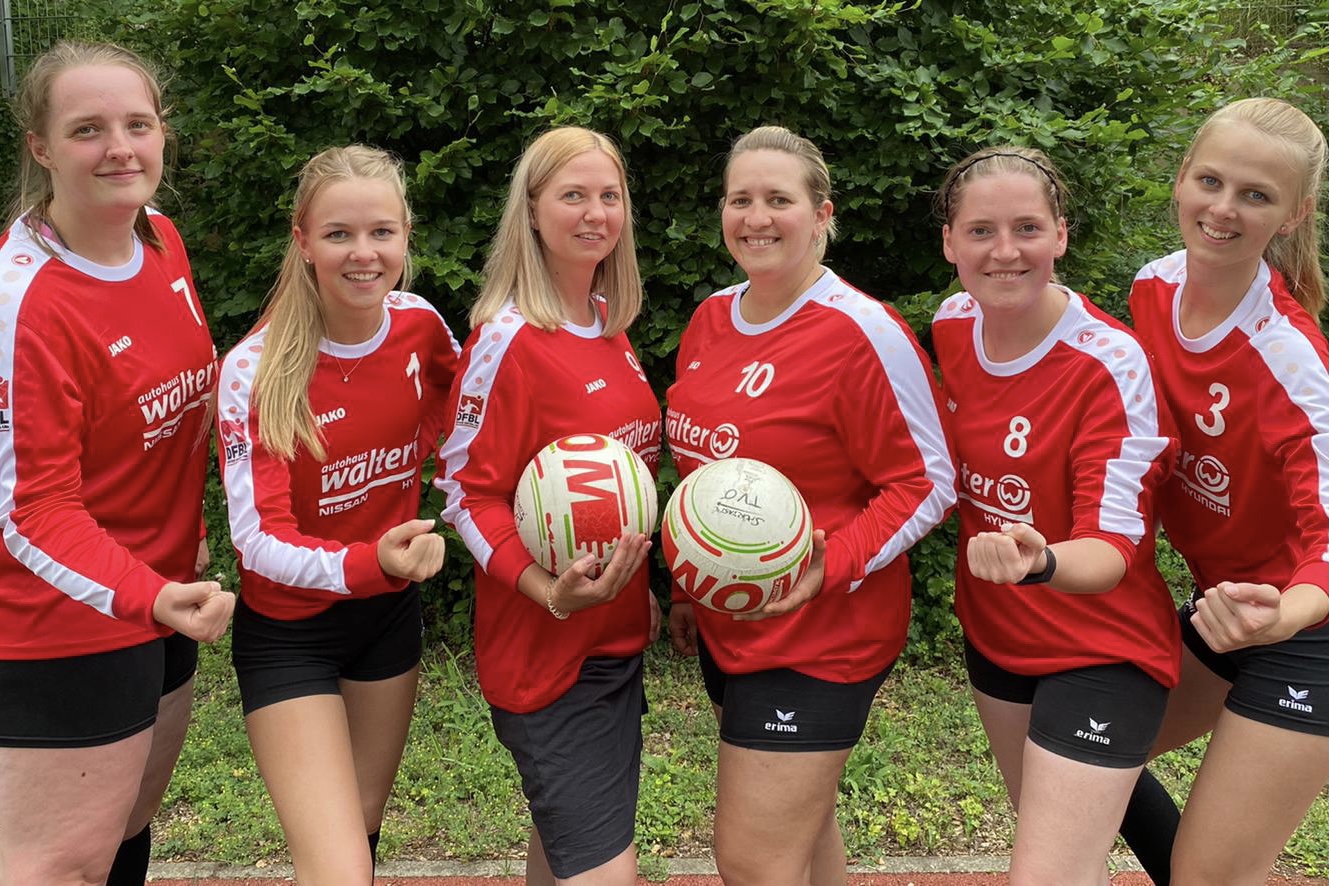 Faustball Damen – Aufstieg in die Landesliga